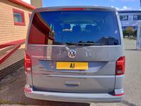 VOLKSWAGEN TRANSPORTER
